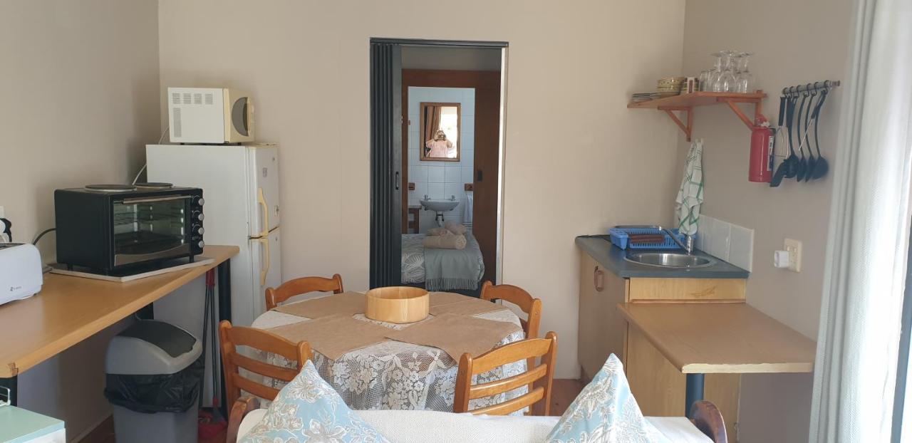 Copperpot Guesthouse Port Elizabeth Buitenkant foto