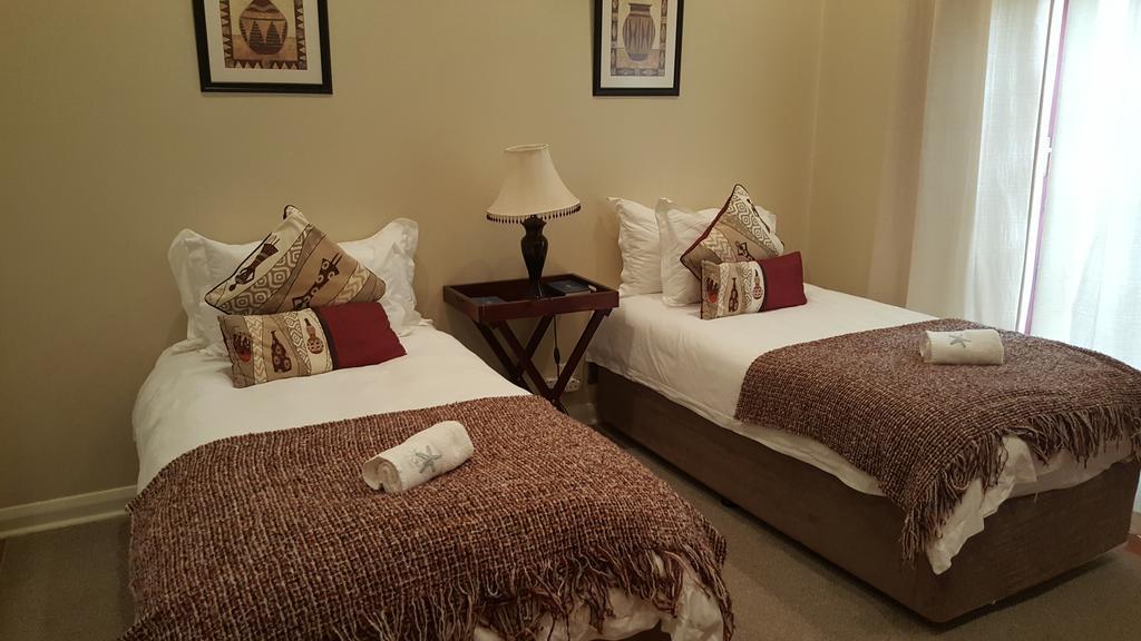 Copperpot Guesthouse Port Elizabeth Buitenkant foto